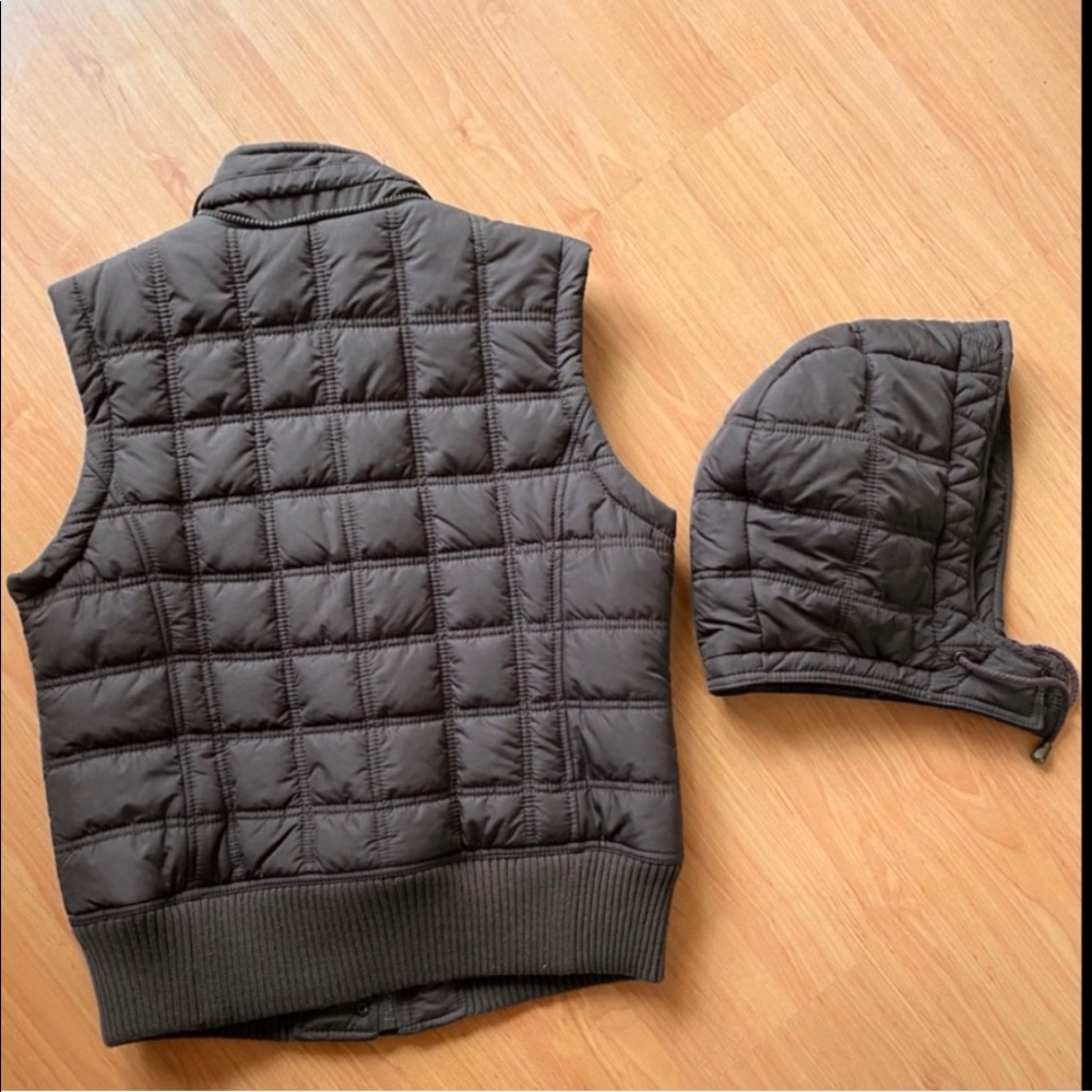 Chocolate brown American Eagle Vest with hood - Picture 2 of 8